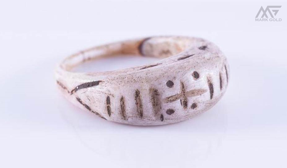 انگشتر استخوان