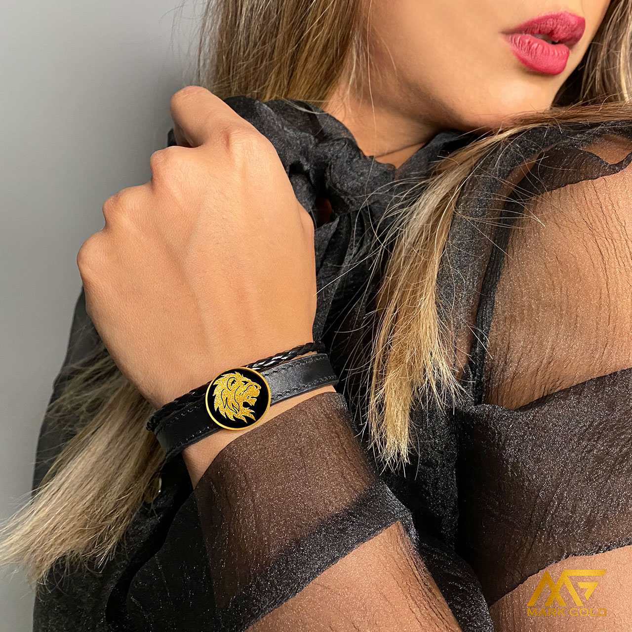 هدیه برای مردادی