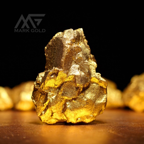 نگاهی به تاریخ درخشانِ استفاده از طلا در آثار هنری