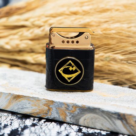 فندک روکش طلا تُ