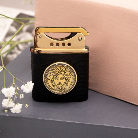 فندک روکش طلا طرح ورساچه