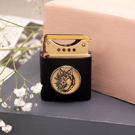 فندک روکش طلا طرح گرگ 2