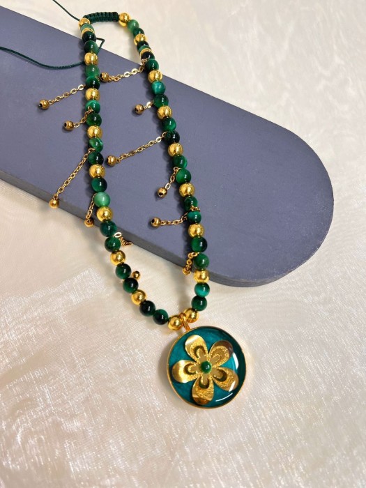 گردنبند دخترانه روکش طلا طرح گلناز