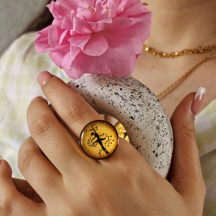 انگشتر دخترانه روکش طلا طرح بالرین 2