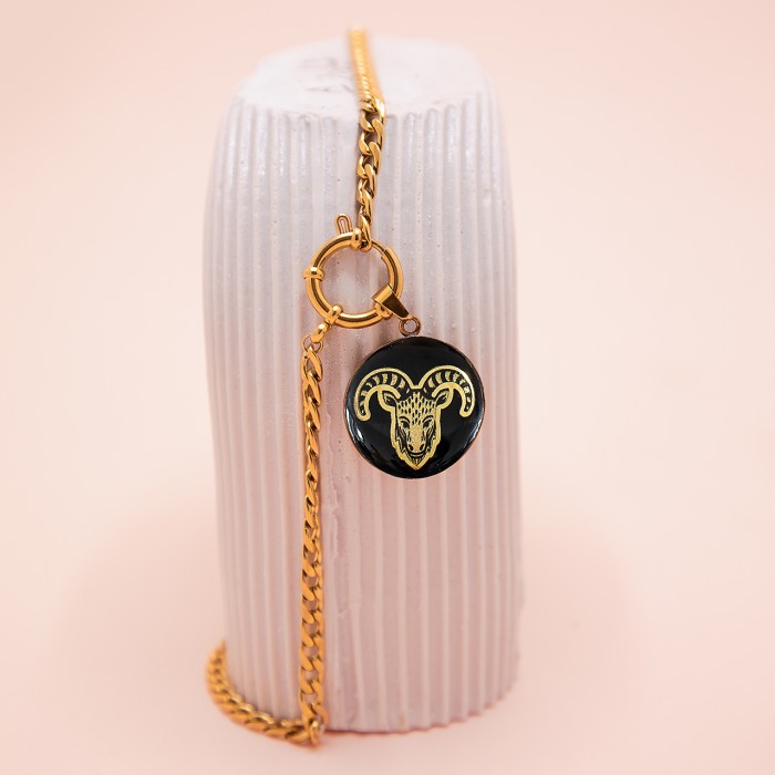 گردنبند دخترانه روکش طلا ماه تولد فروردین سری رویال