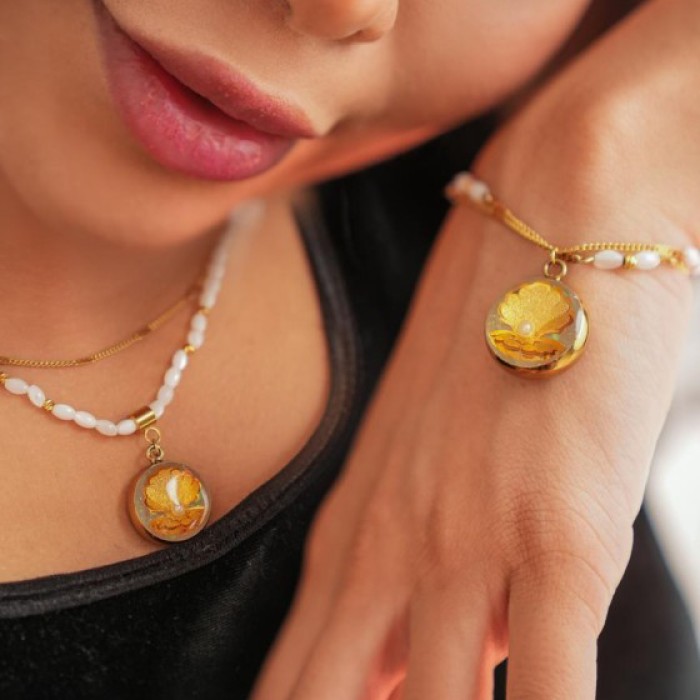 گردنبند روکش طلا طرح صدف