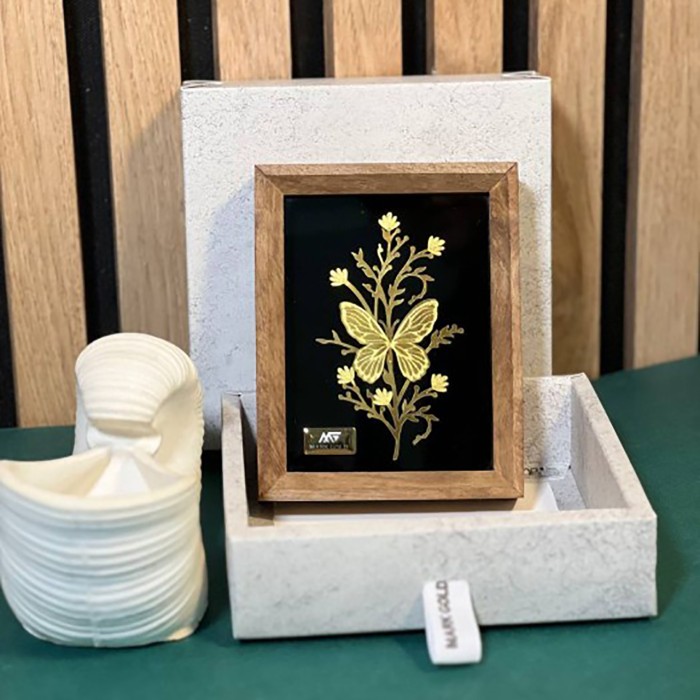 تابلو روکش طلا پروانه سری بامبو