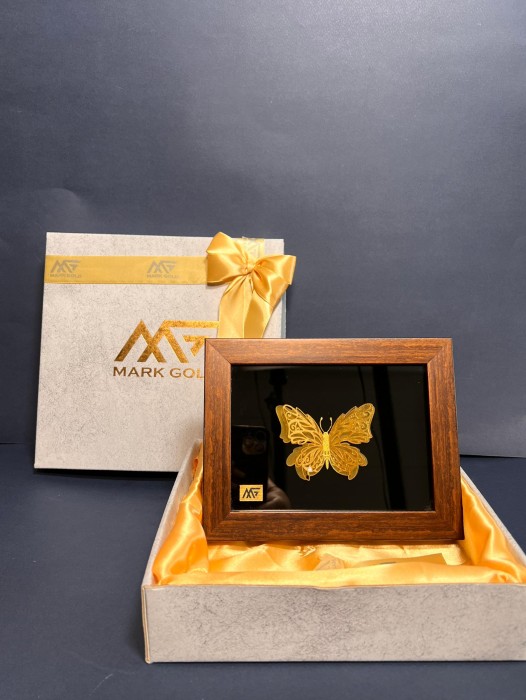 تابلو روکش طلا طرح شاپرک تاینی