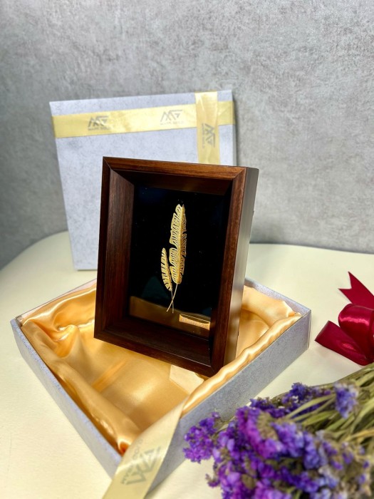 تابلو روکش طلا هاوایی 3