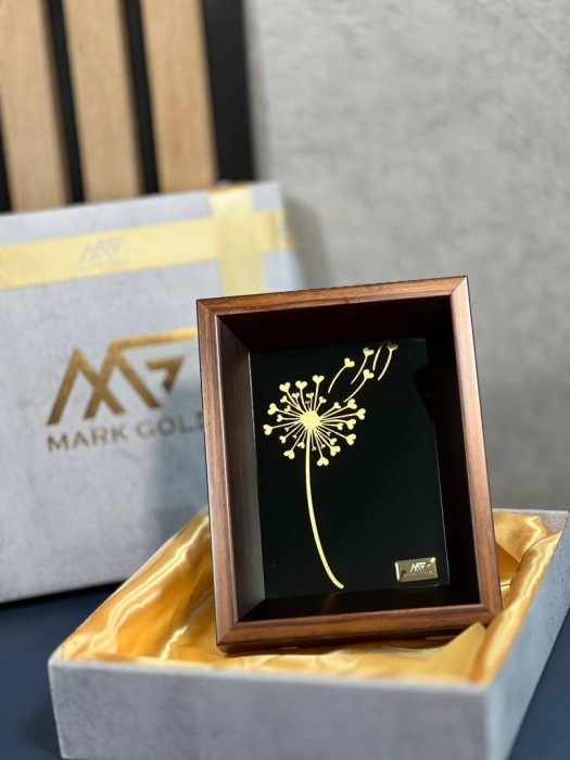 تابلو روکش طلا طرح قاصدک