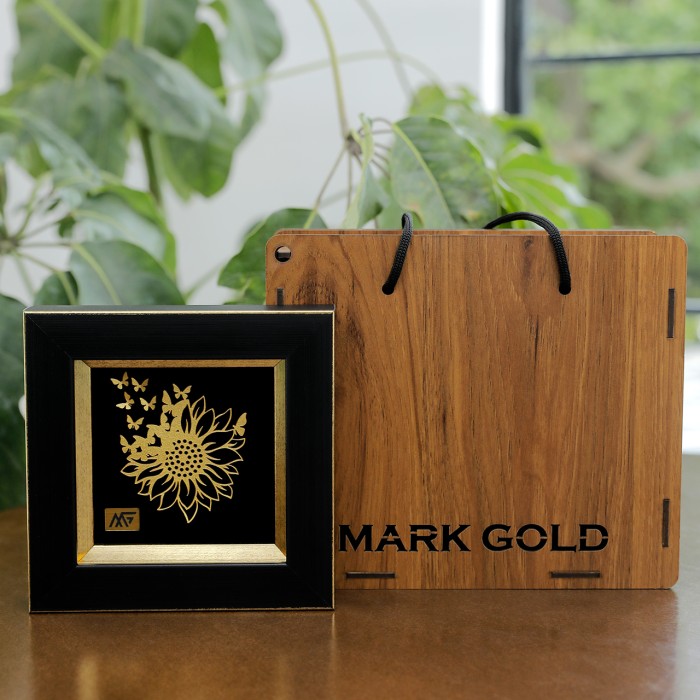 تابلو روکش طلا طرح ویانا