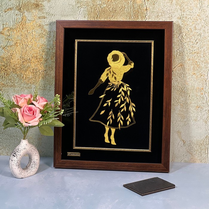 تابلو روکش طلا طرح نهال