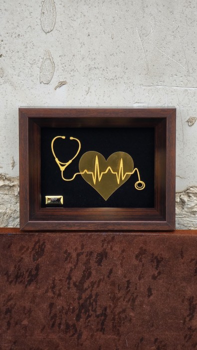 تابلو ورق طلا طرح روز پزشک