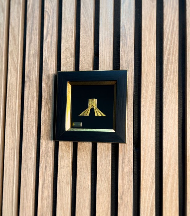 تابلو روکش طلا برج آزادی سایز کوچک