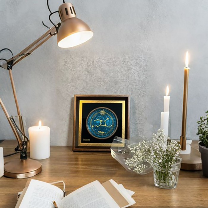 تابلو روکش طلا صورت فلکی ماه تولد شهریور