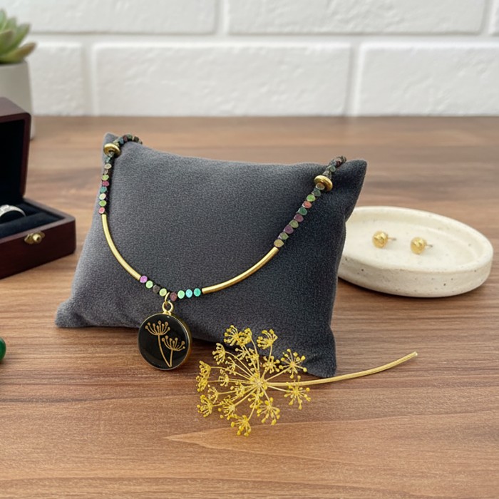 گردنبند روکش طلا طرح قاصدک